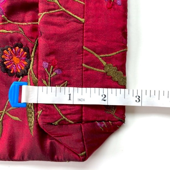 Accessorize London Silk floral embroidery, fully lined mini handheld, NWOT - Picture 9 of 12